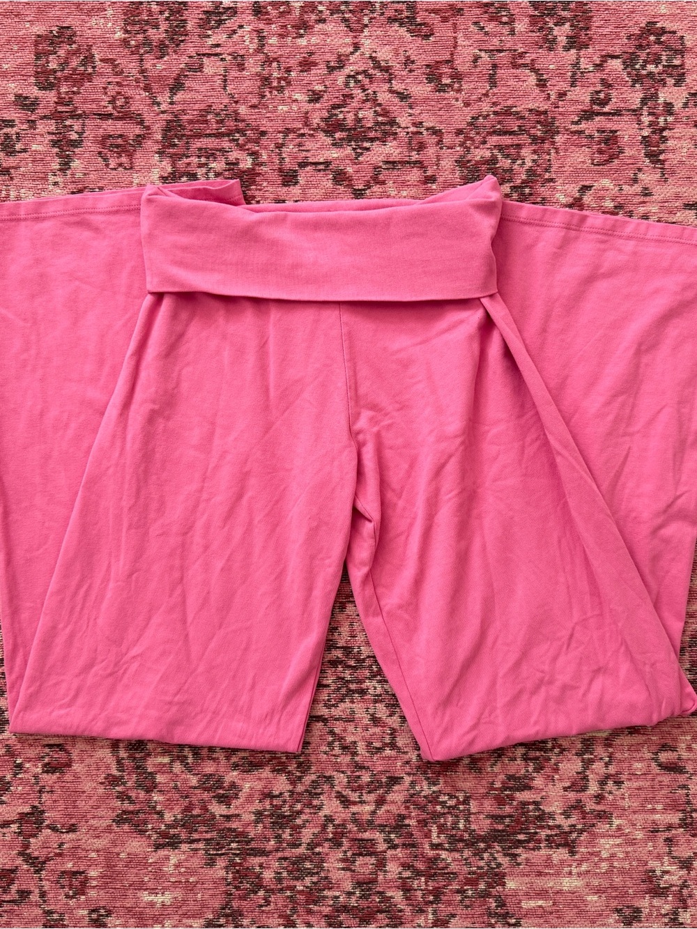 Brandy Melville Priscilla Pants in Fuchsia